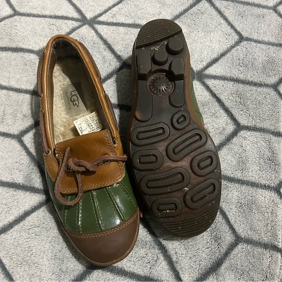 UGG Australia Waterproof Ashdale Green and Brown Leather Duck Shoes - Picture 11 of 11